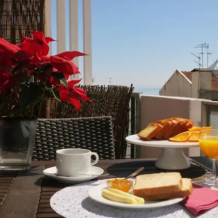 Thehouse Bed & Breakfast
