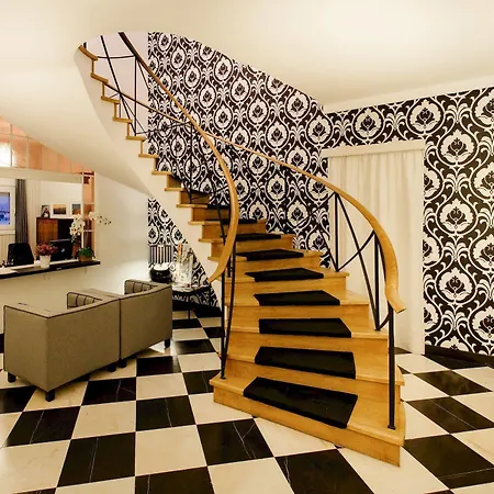 Thehouse 3* Lisbon