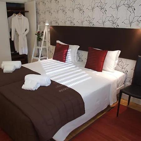 Couette-café Thehouse 3*